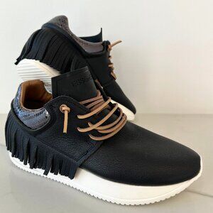 ESSEUTESSE Black Fringe Sneakers size 39